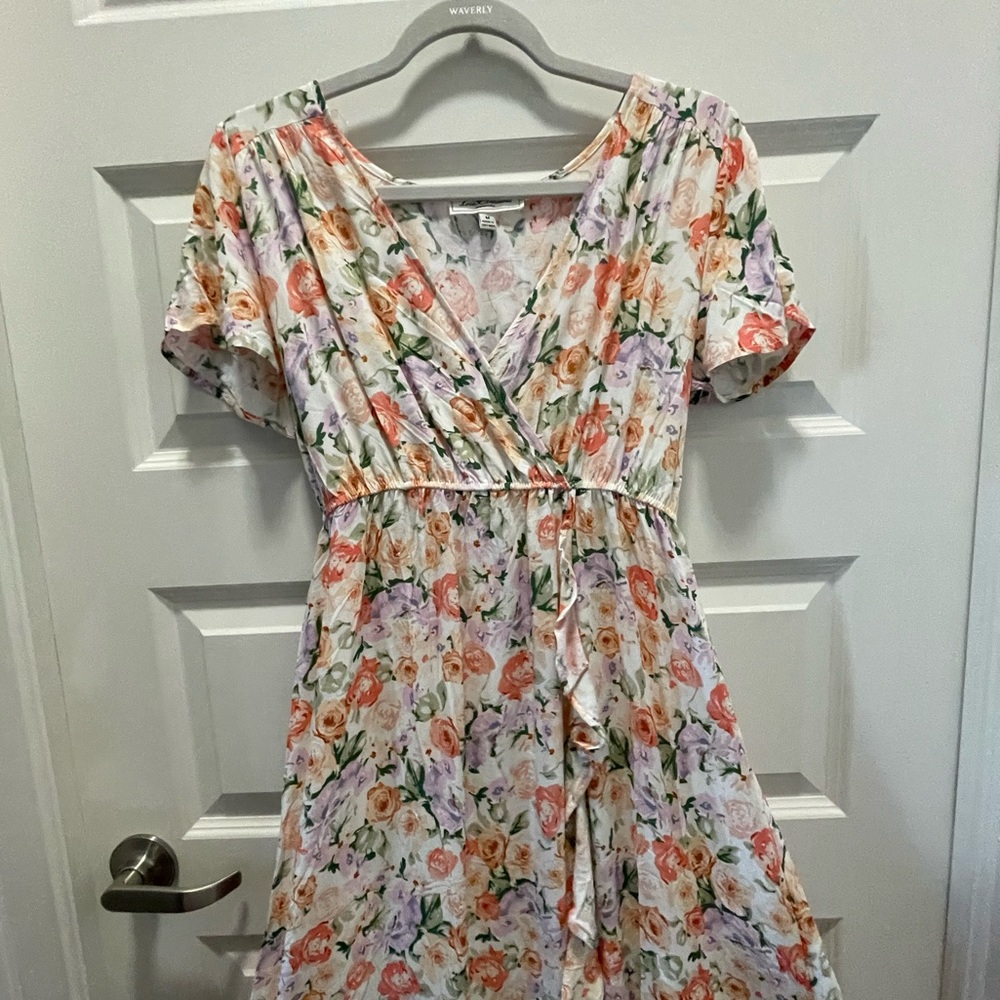 Floral maternity wrap dress